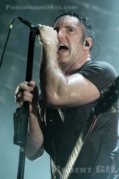 NINE INCH NAILS - 2009-07-07 - PARIS - Zenith - 